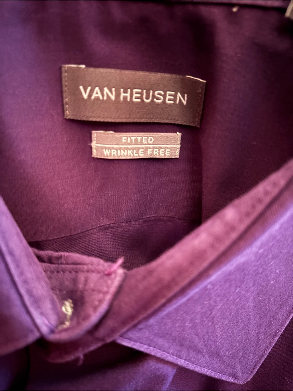 Van Heusen Purple Fitted Wrinkle-Free Dress Shirt 17/17.5 Neck and 34/35 Sleeve